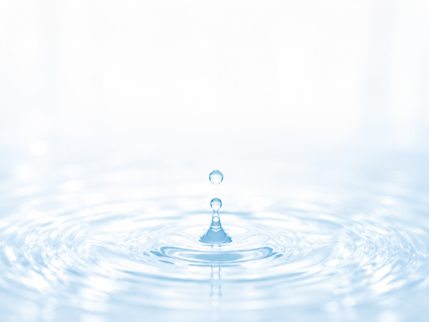 水面に広がる水しぶき